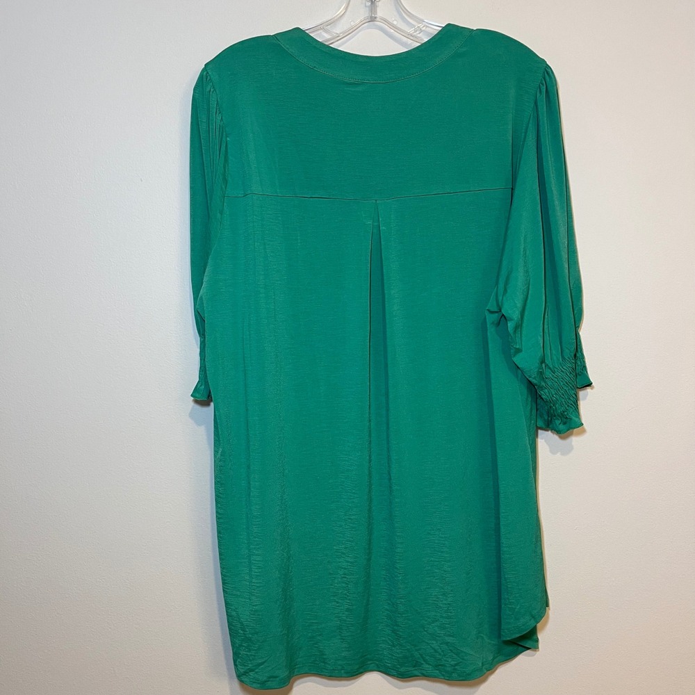 Dear Scarlett Lizzy Blouse 3/4 Smock Sleeve Top Solid Green Size XL - Picture 2 of 5